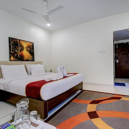 Hotel Lorven Visakhapatnam Exterior photo