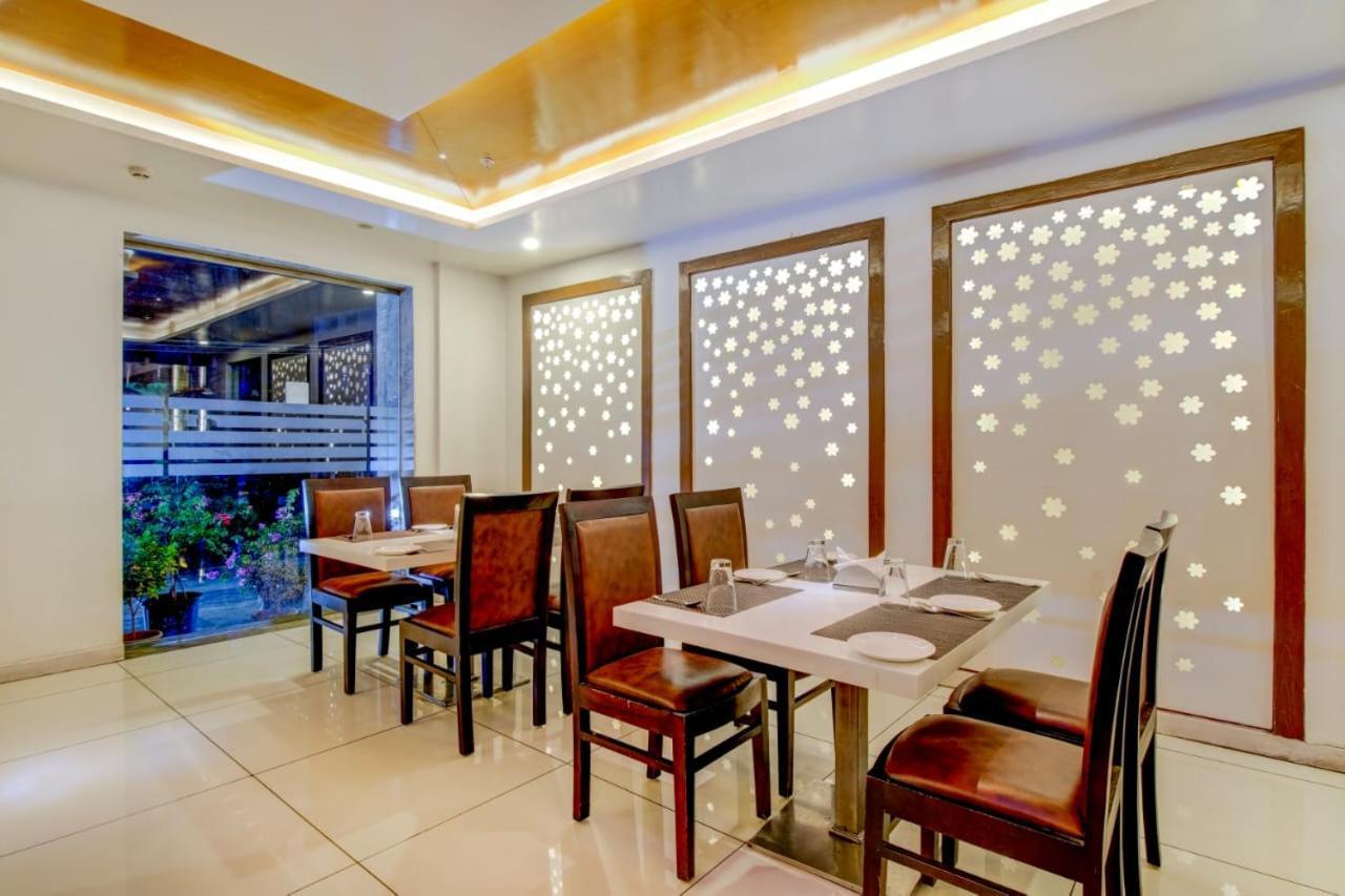 Hotel Lorven Visakhapatnam Exterior photo